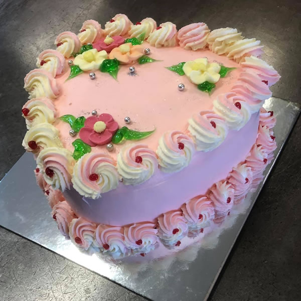 Custom Cakes to Order - Craigs Bakery